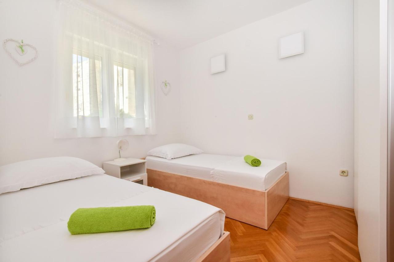 Heart Of Makarska Apartment Ngoại thất bức ảnh