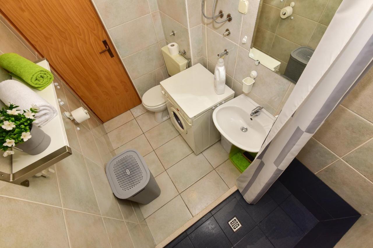 Heart Of Makarska Apartment Ngoại thất bức ảnh