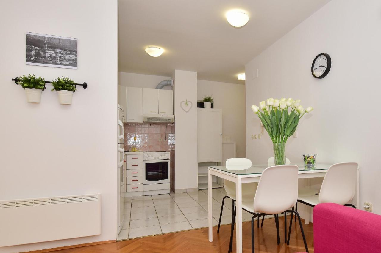 Heart Of Makarska Apartment Ngoại thất bức ảnh